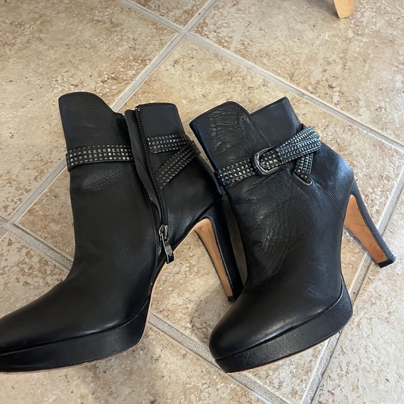 Ron White Vero Cupid Black Leather Ankle Boots with Studded Strap - Picture 8 of 12